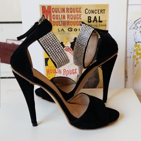 Shoes - NBW! Special Occasion Heels 👠